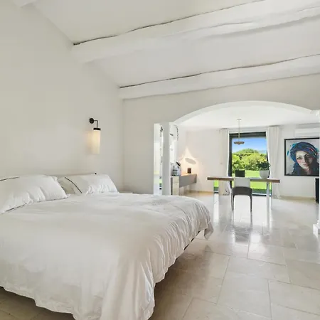 Tournels Luxury *